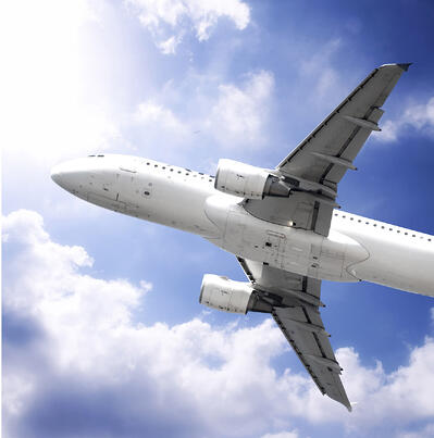 La_bajada_del_petróleo_generará_grandes_beneficios_para_las_aerolíneas_en_2015