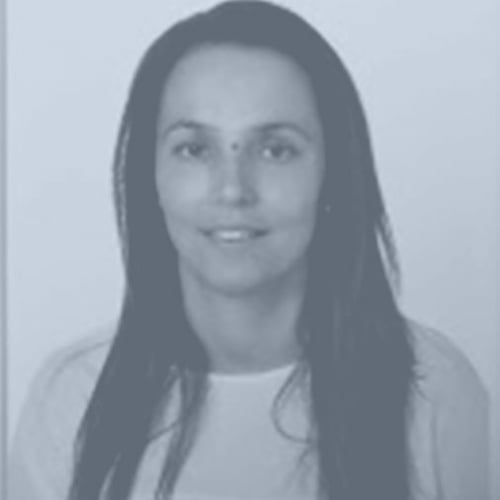 Ana Cuenca Headshot