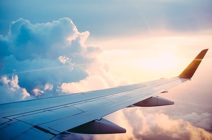 El avión y los hoteles encarecerán los viajes de negocios